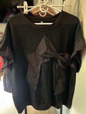 Women's Black Bow-Accent Blouse